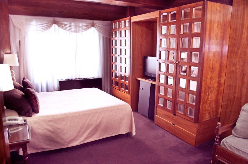 Hotel Posta Carretas บัวโนสไอเรส ภายนอก รูปภาพ
