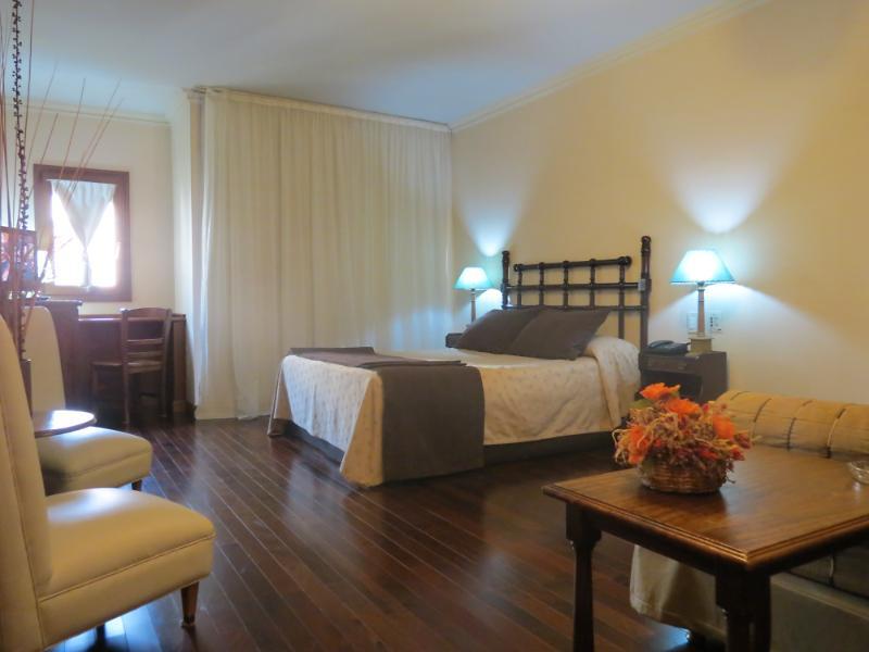 Hotel Posta Carretas บัวโนสไอเรส ภายนอก รูปภาพ