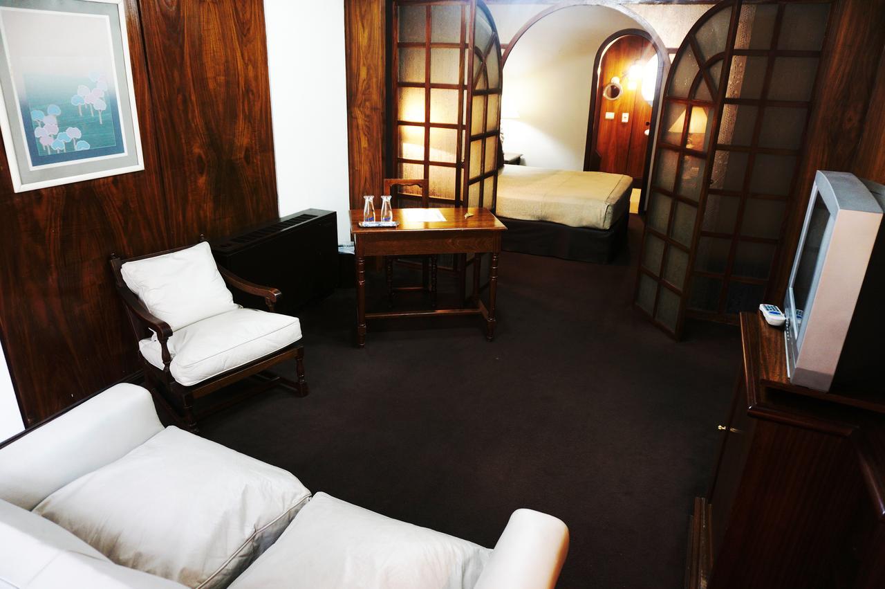 Hotel Posta Carretas บัวโนสไอเรส ห้อง รูปภาพ