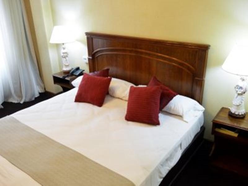 Hotel Posta Carretas บัวโนสไอเรส ภายนอก รูปภาพ